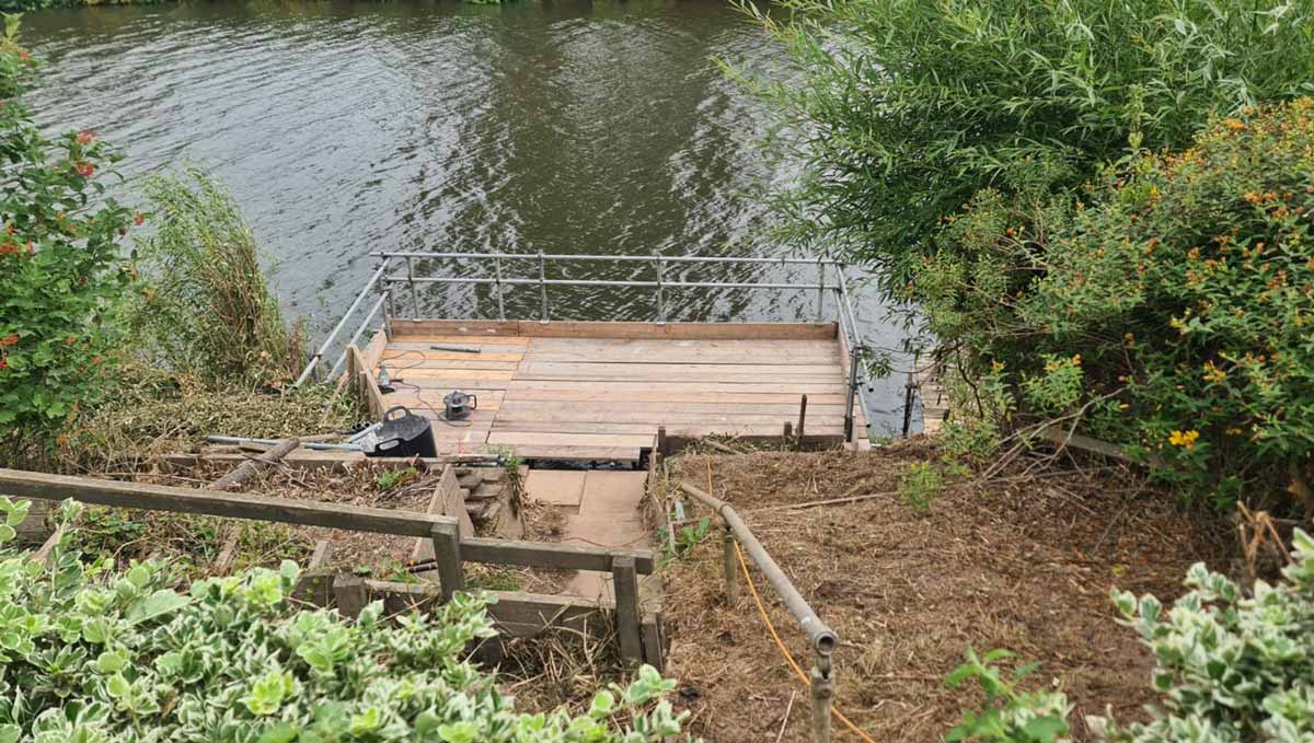 Fishing platforms, Disabled fishing pegs, Jetties